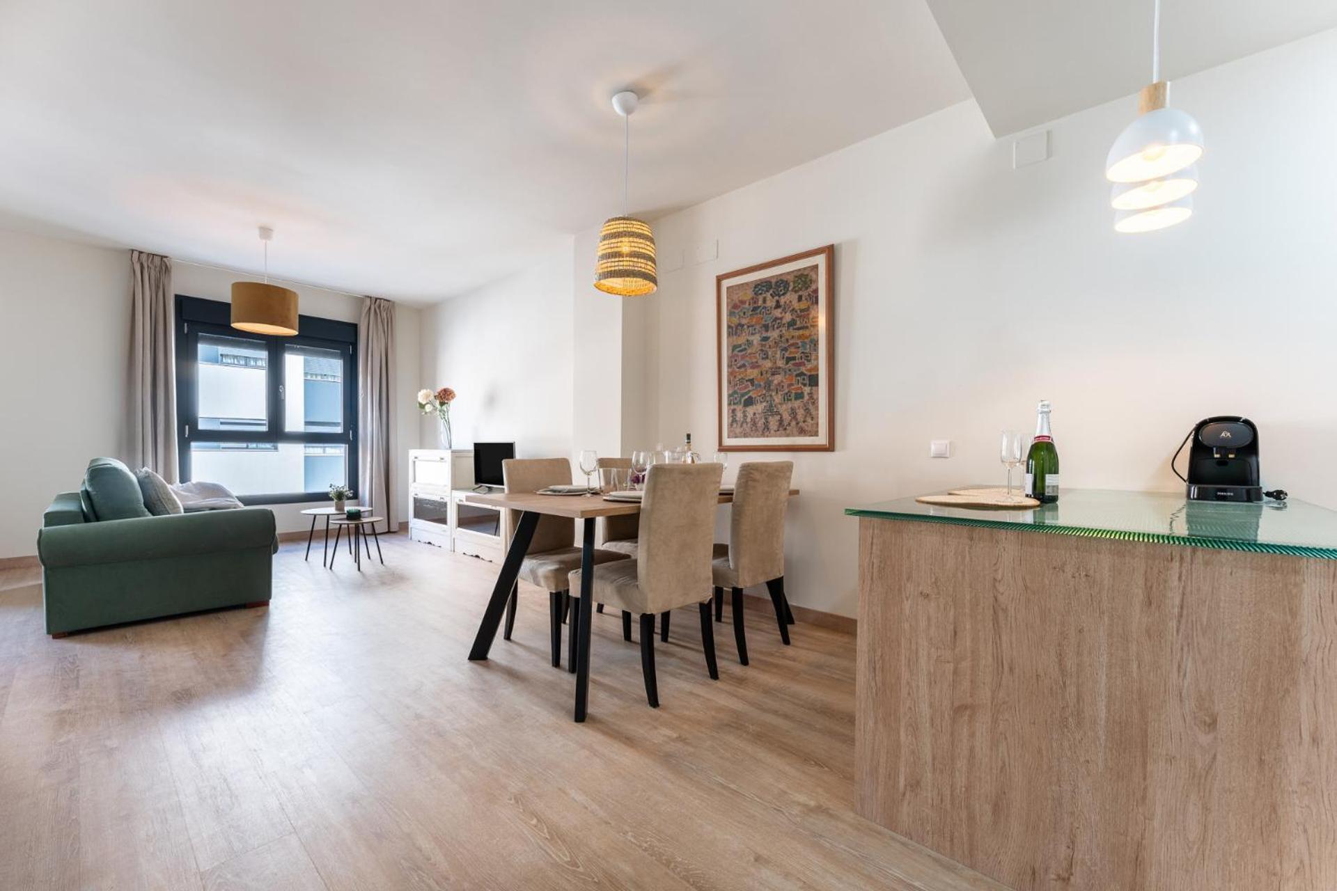 Malagasuite Comfortable Home Apartments מראה חיצוני תמונה