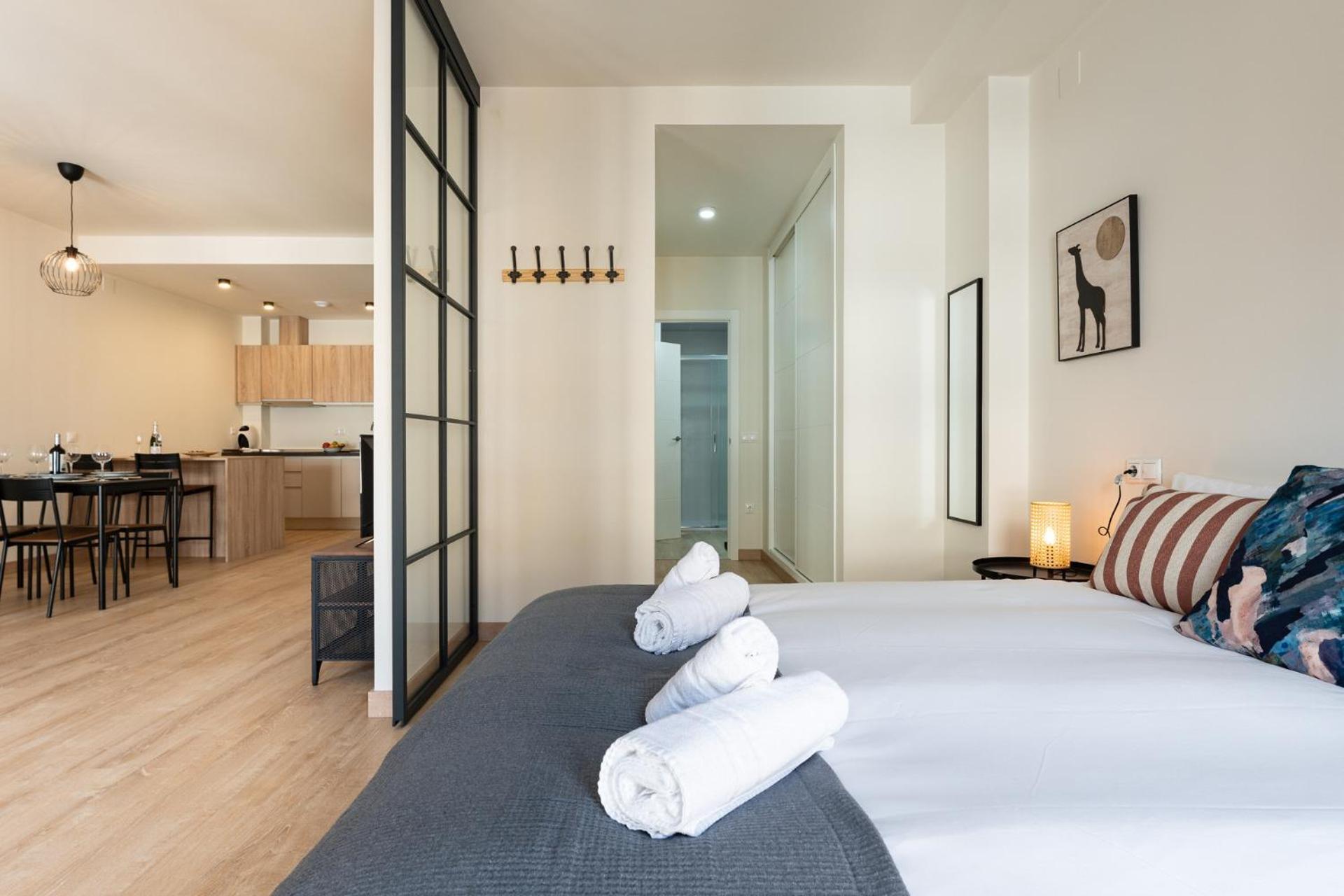 Malagasuite Comfortable Home Apartments מראה חיצוני תמונה